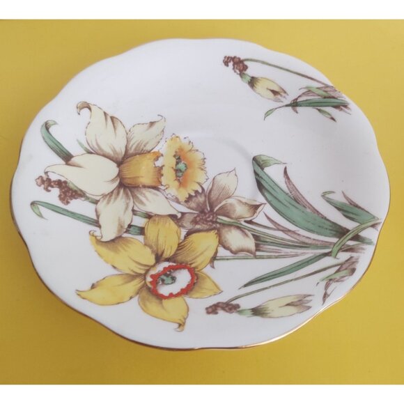 Vintage Royal Standard Teacup and Saucer Golden Gleam 1930's - Picture 6 of 11